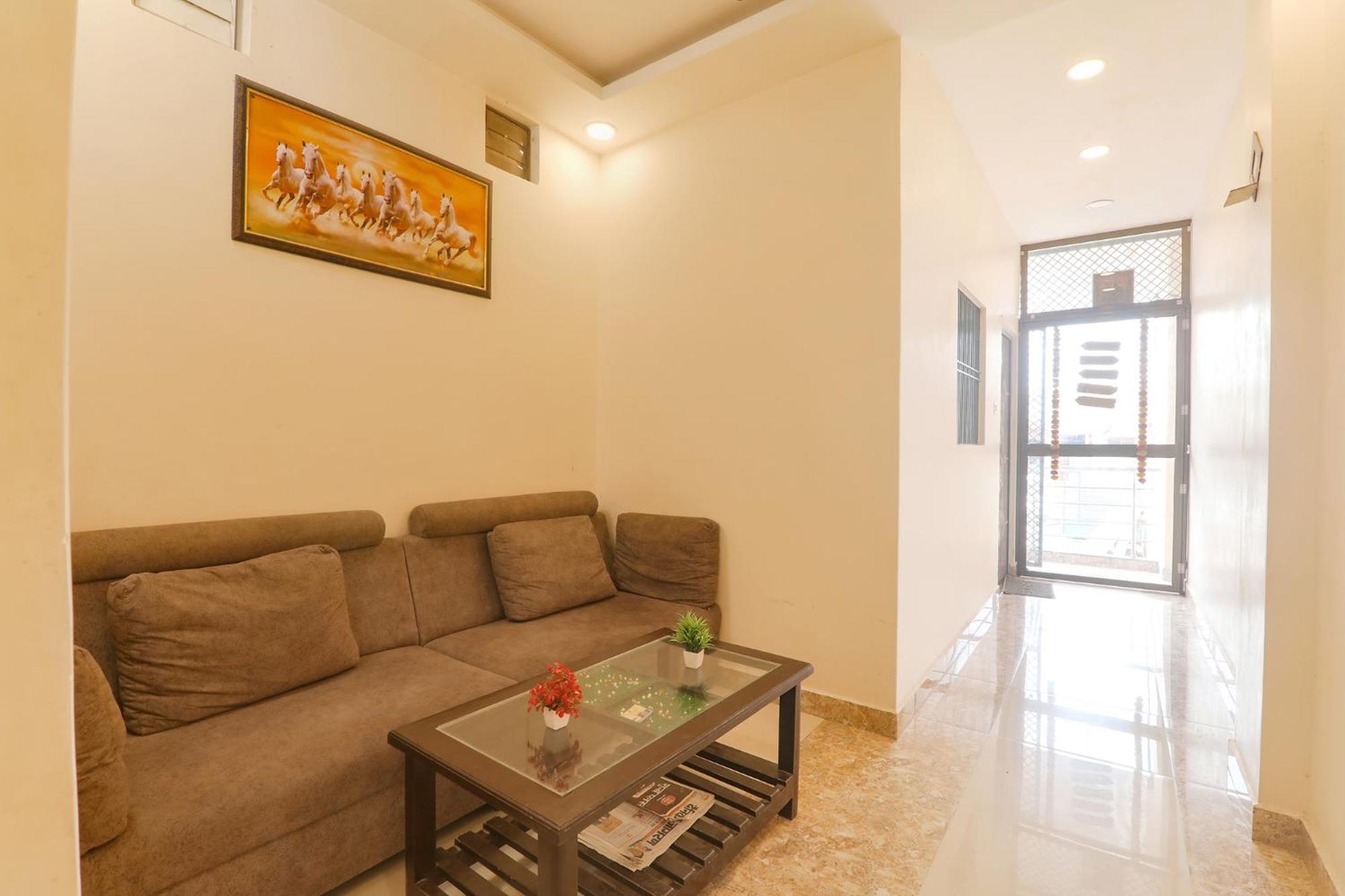 Fabhotel Rk Palace Ayodhya Екстериор снимка